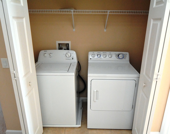 Laundry - Washer & Dryer Included