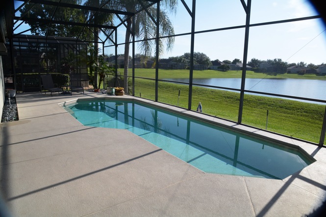 Pool and Lanai