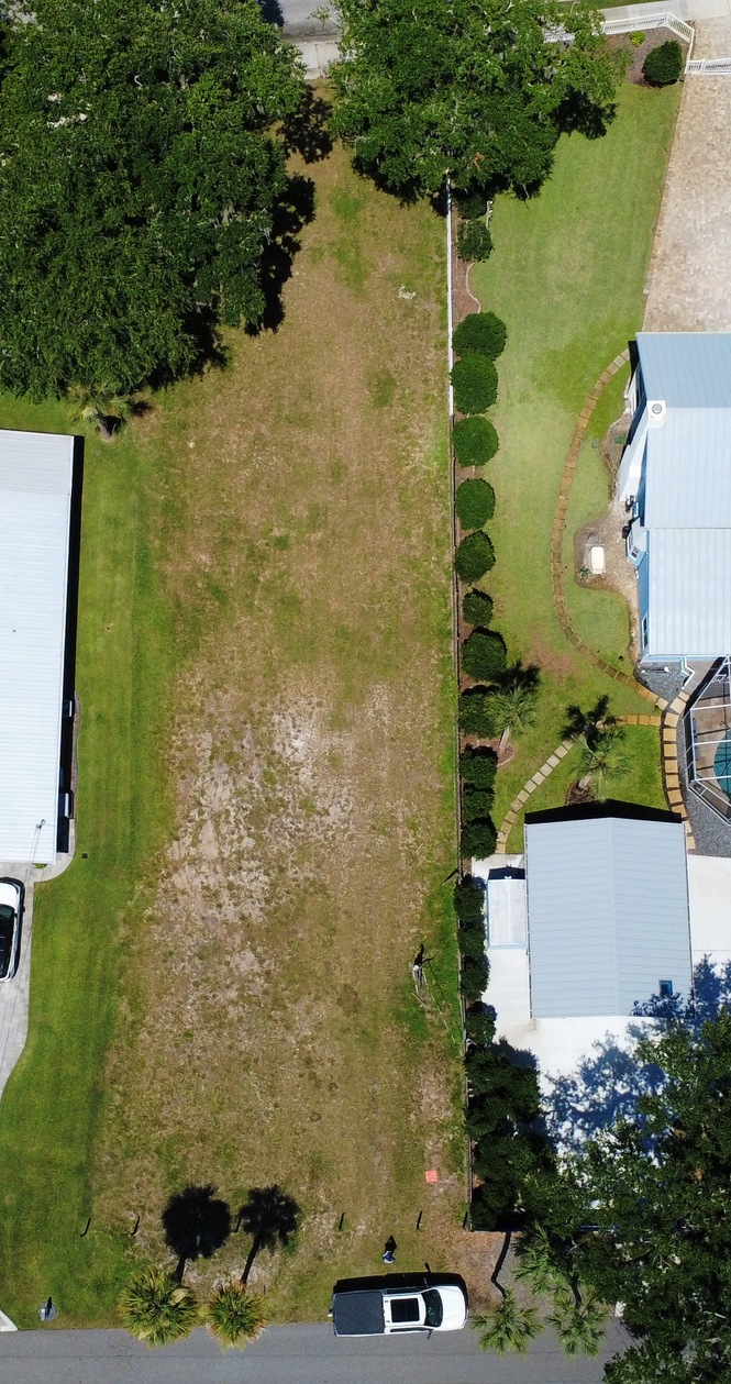 VACANT WANTERFRONT LOT WITH DOCK IN NEW SMYRNA BEACH FLORIDA