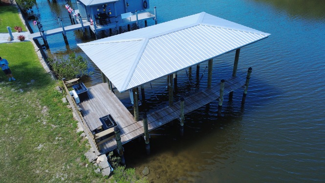 VACANT WANTERFRONT LOT WITH DOCK IN NEW SMYRNA BEACH FLORIDA