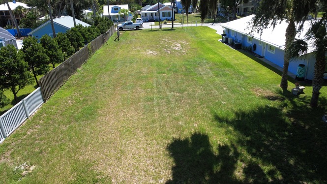 VACANT WANTERFRONT LOT WITH DOCK IN NEW SMYRNA BEACH FLORIDA
