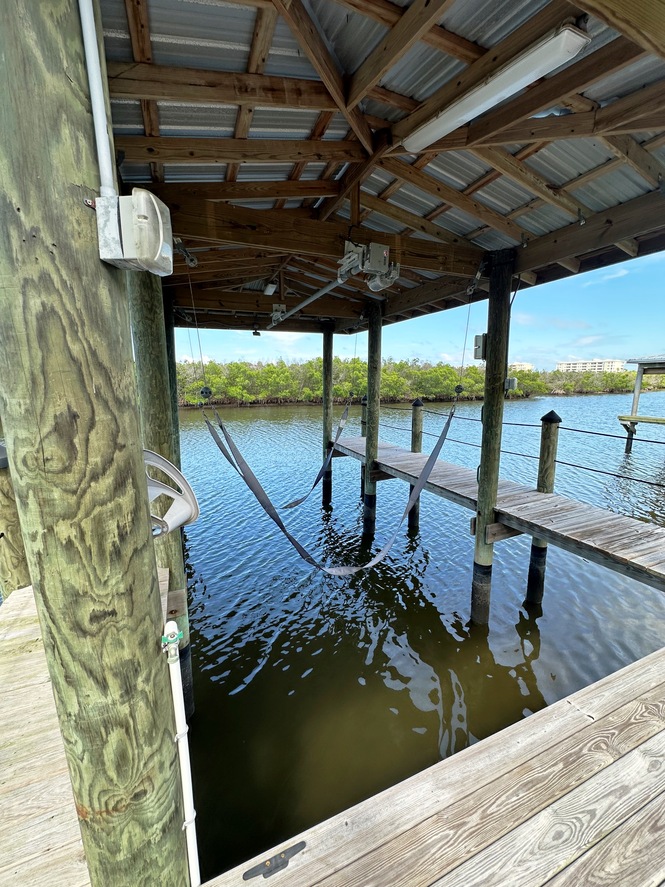 VACANT WANTERFRONT LOT WITH DOCK IN NEW SMYRNA BEACH FLORIDA
