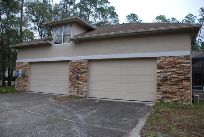 4 Car Garage - 2 more in front